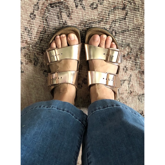 Birkenstock’s Metallic Rose Gold Sandals - Picture 3 of 8